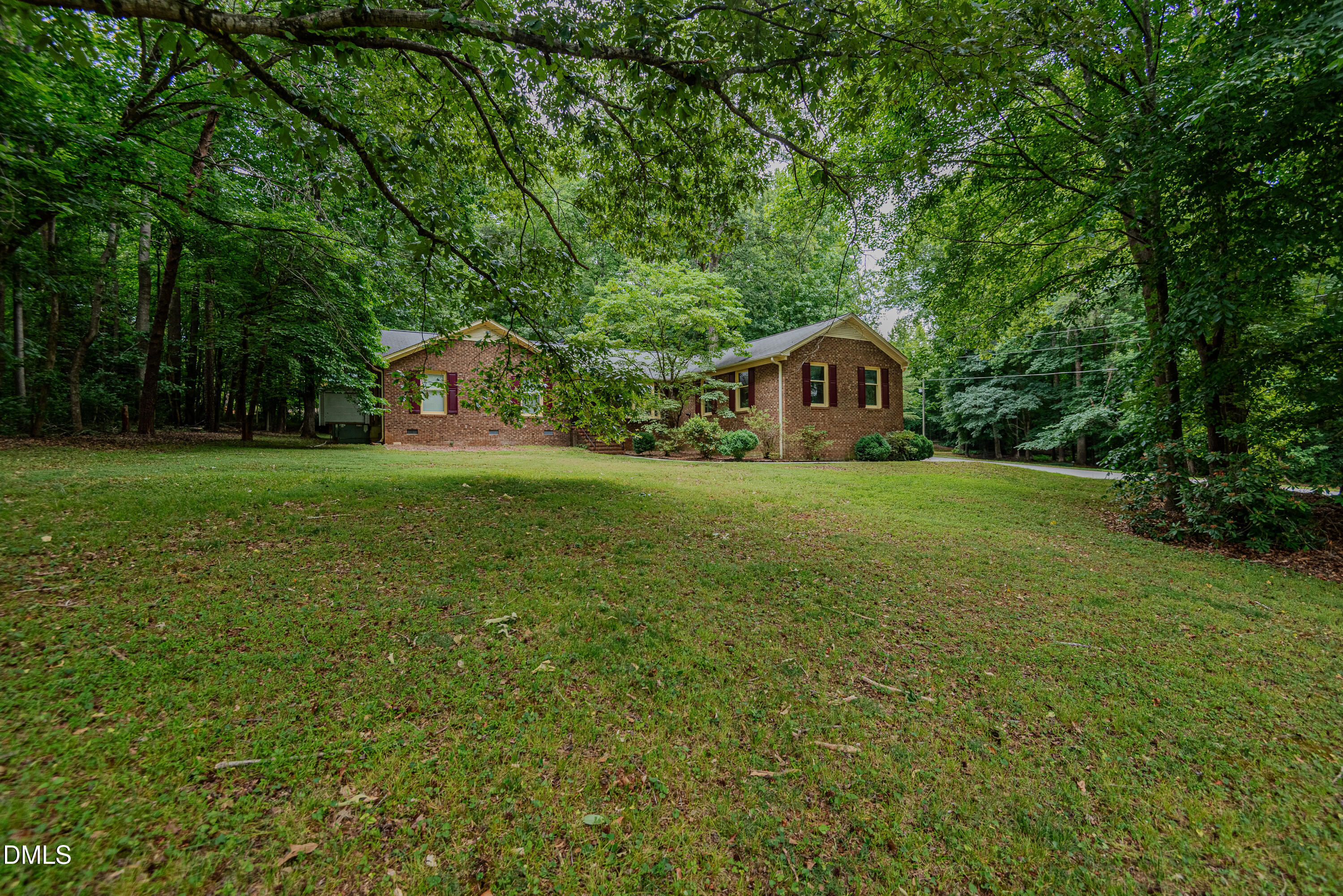 2603 Crescent Hill Drive