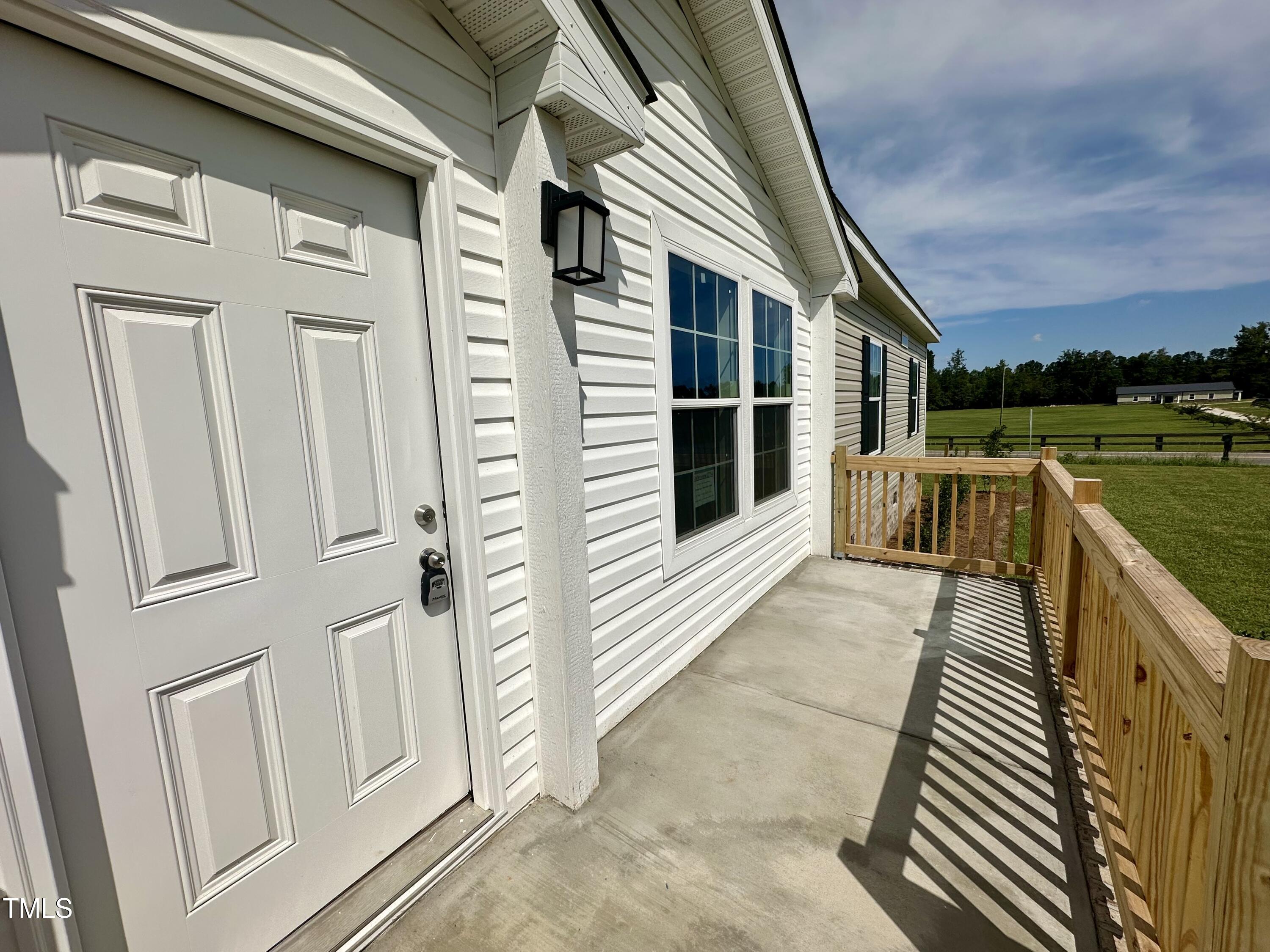 100 Cottonwood Court