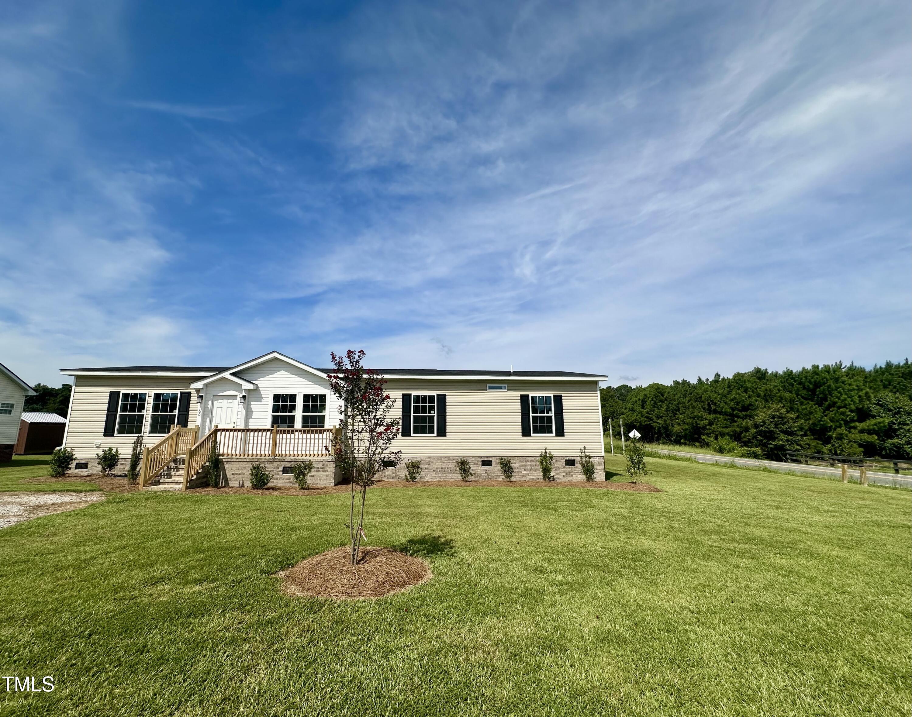 100 Cottonwood Court