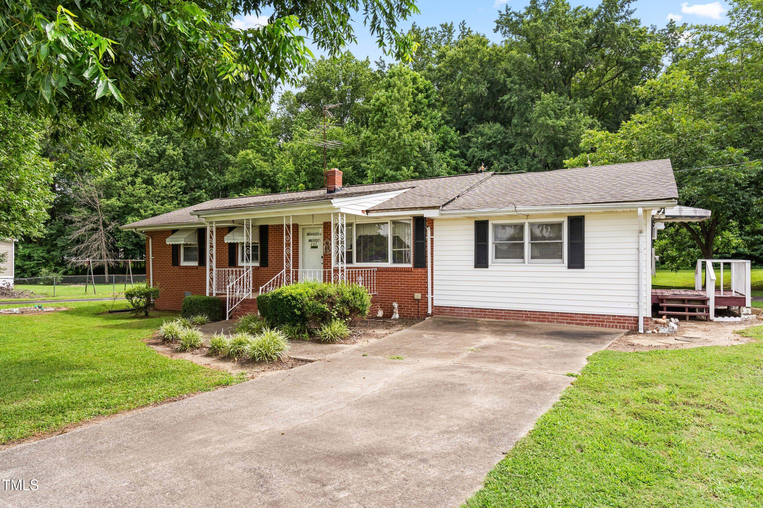 207 Wendell Road