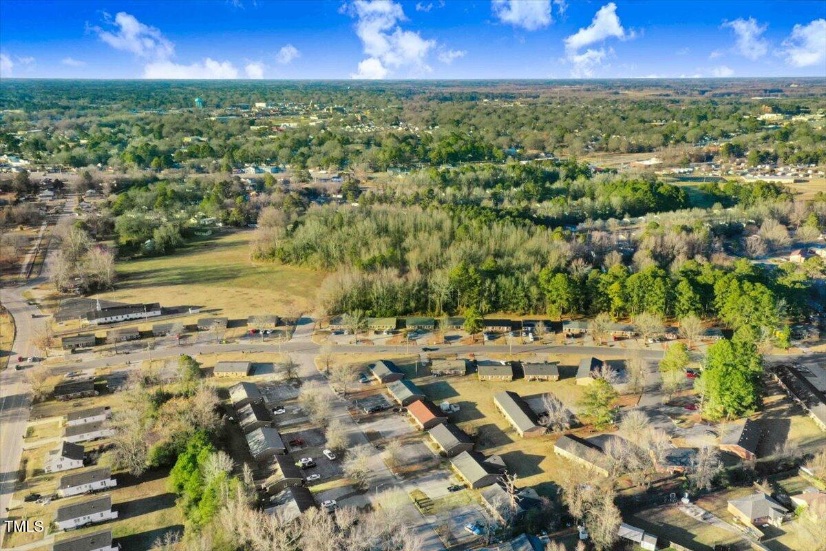 1803 Snowden Drive SE