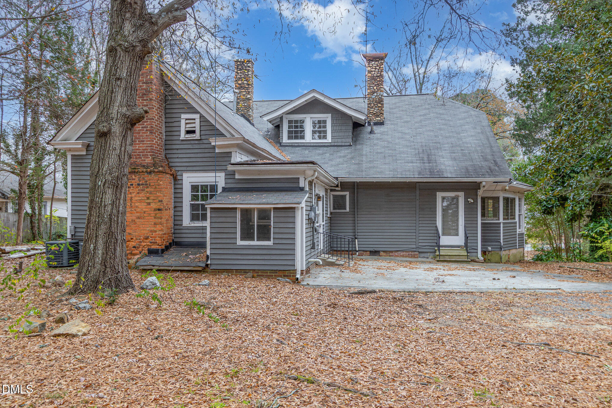 2628 &2636 Chapel Hill Road