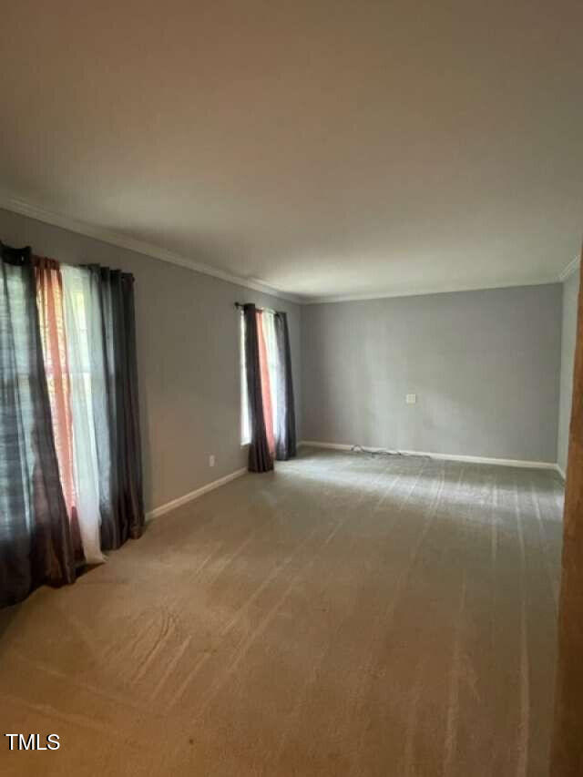 512 Crestview Drive