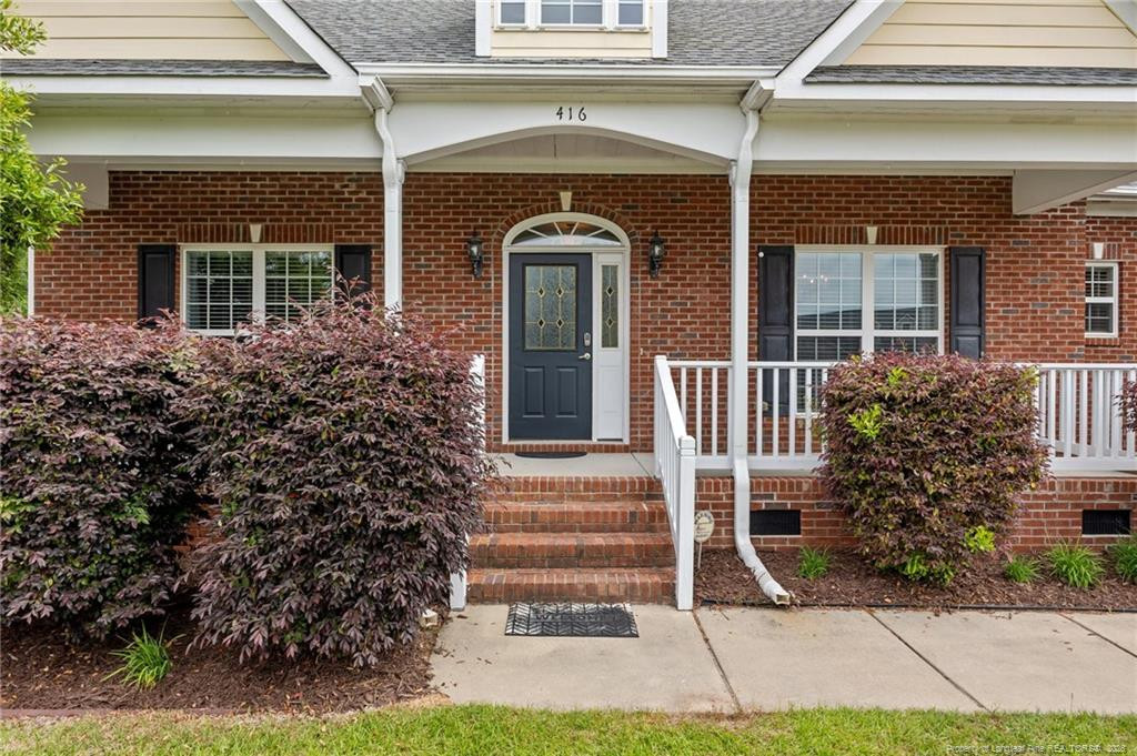 416 Grayhawk Place