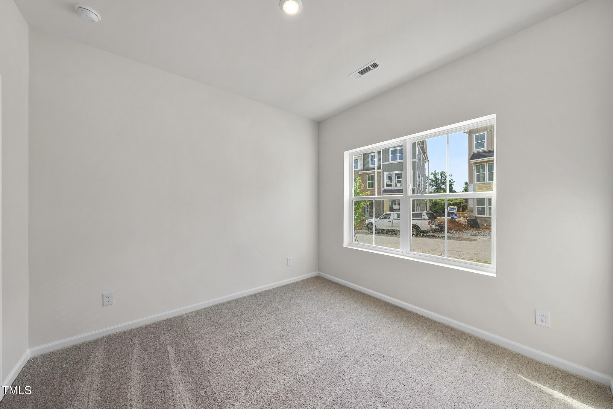 332 Chesapeake Commons Street 141