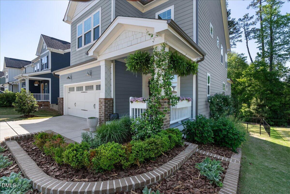 1104 Elk Falls Drive