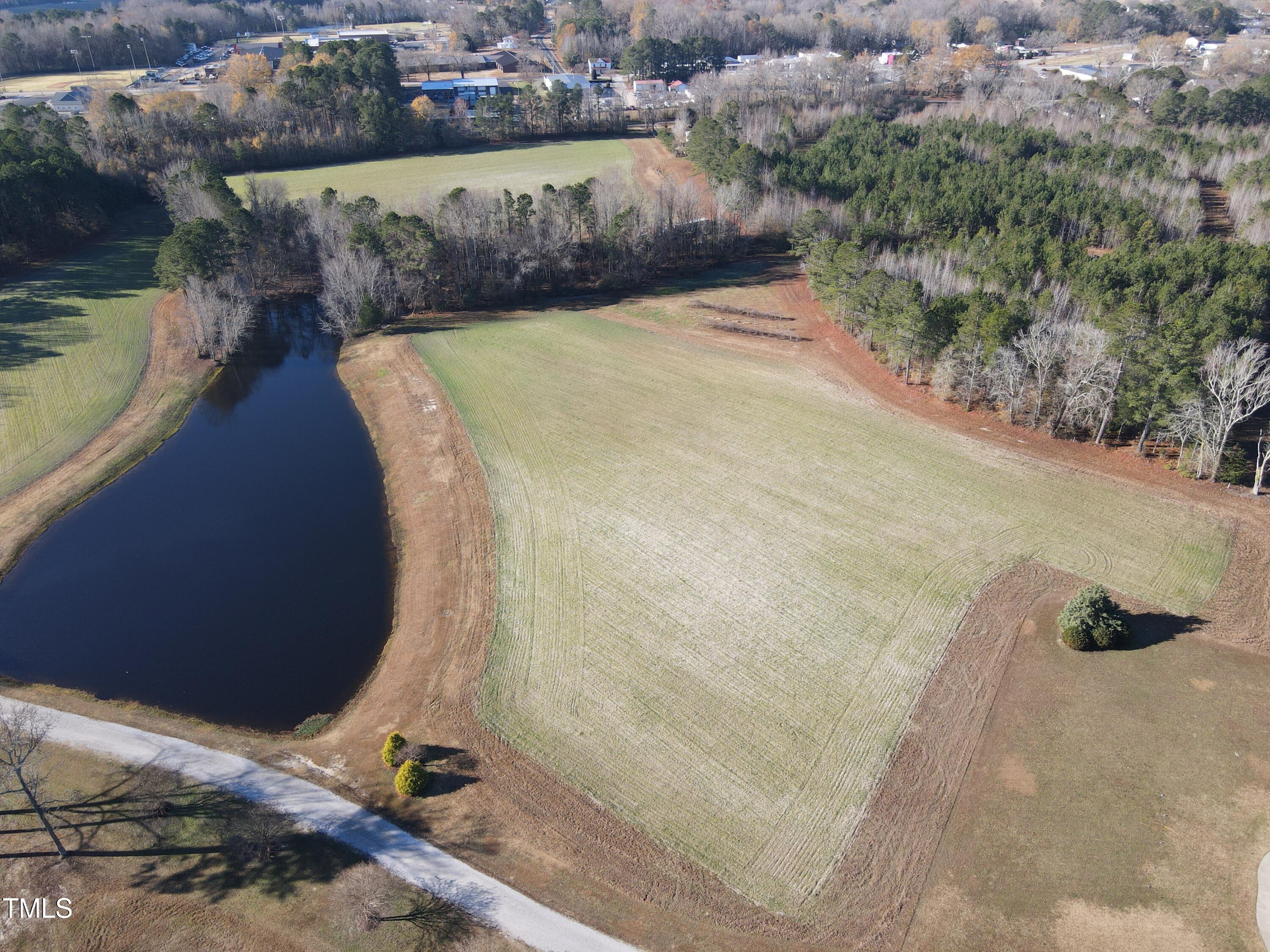 40.8 Acres Hwy 98