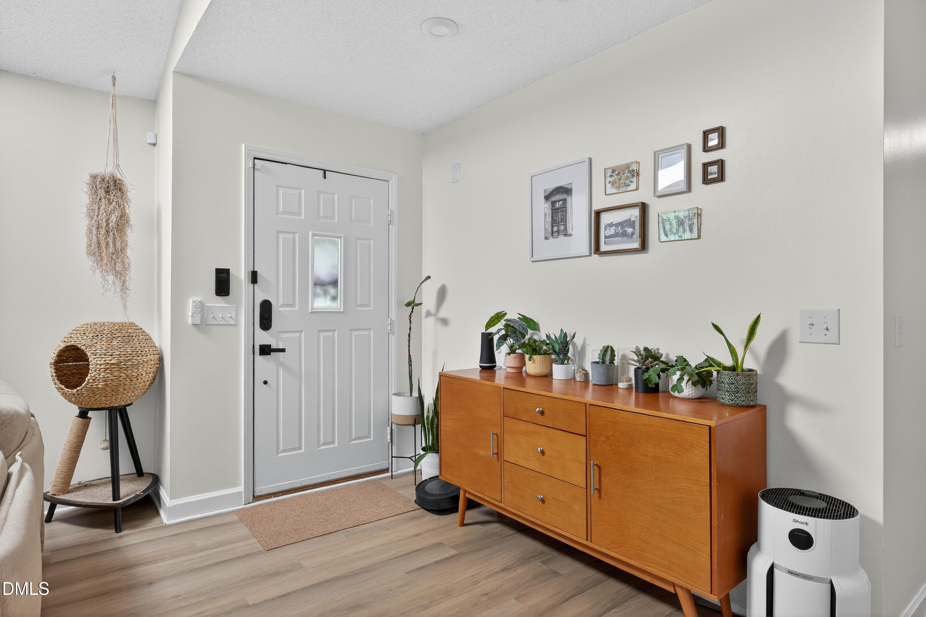 1224 S Skyview Drive