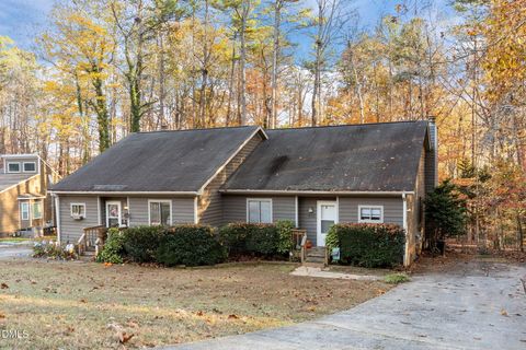 4012 Arckelton Drive Raleigh NC 27612