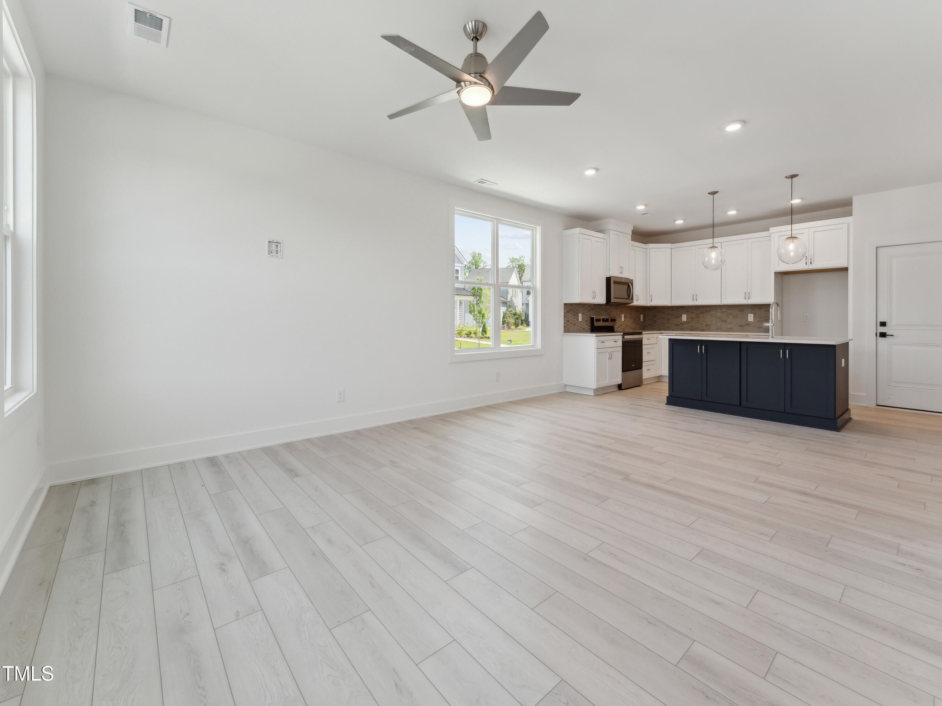812 Barlow Drive 255