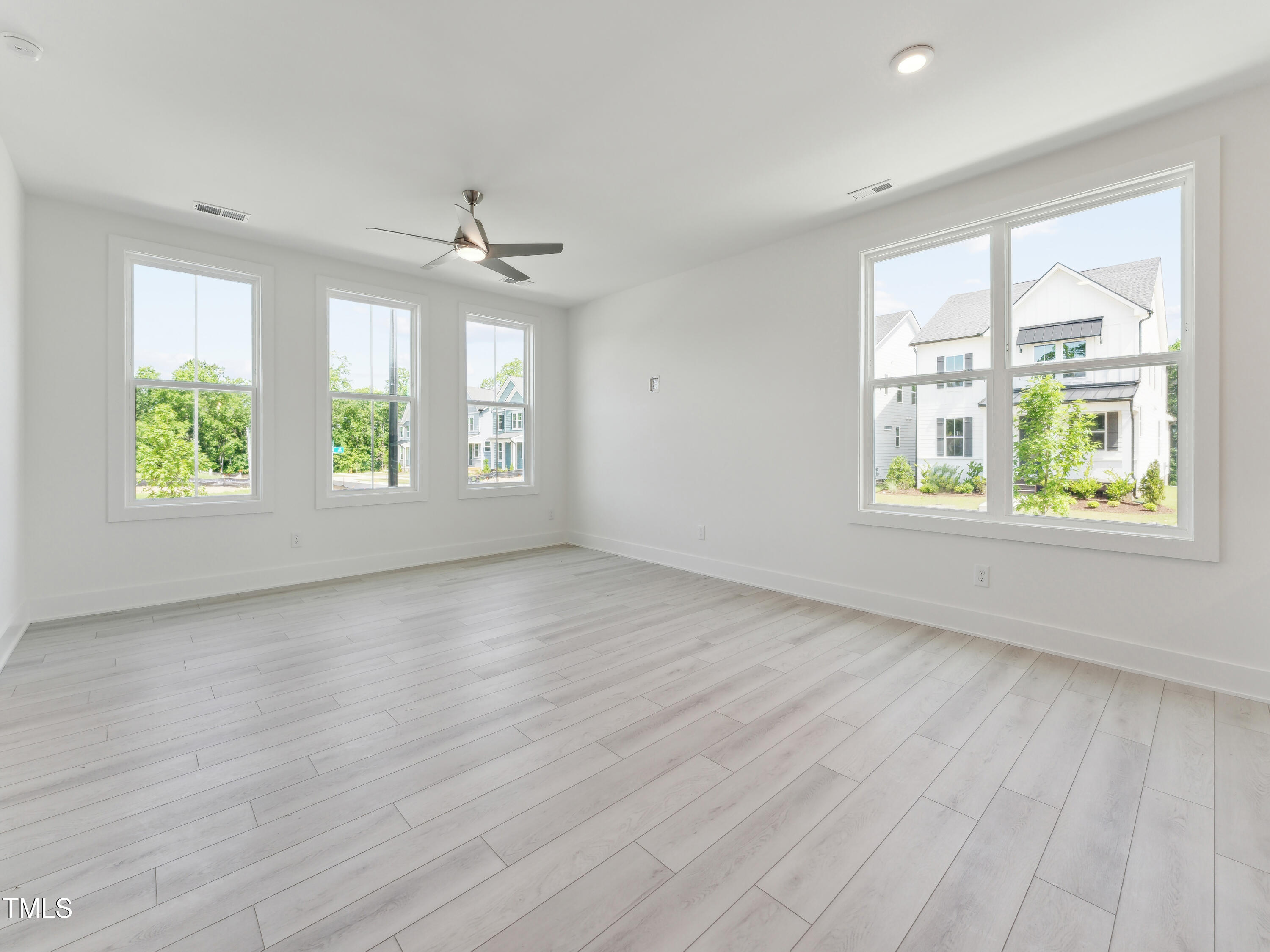 812 Barlow Drive 255