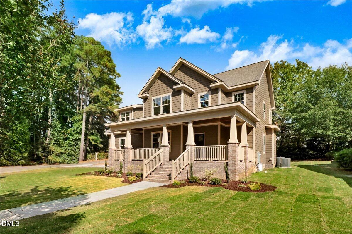 27 Wisteria Drive