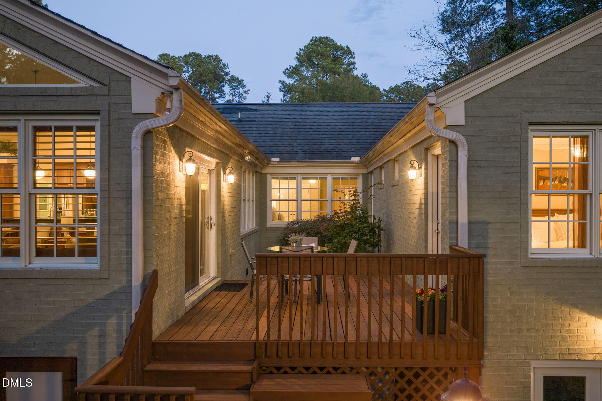 3812 Somerset Drive