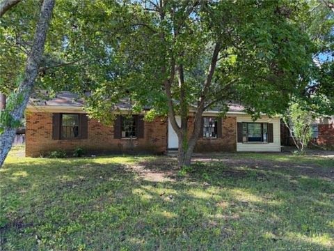 Photo of 6559 Amanda Circle, Fayetteville, NC 28304 (MLS # LP762486)