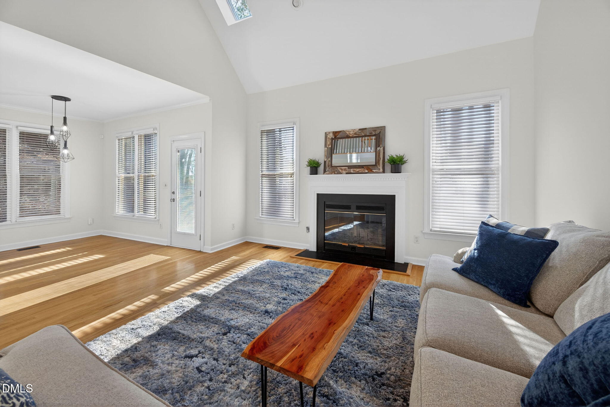 402 Lippershey Court