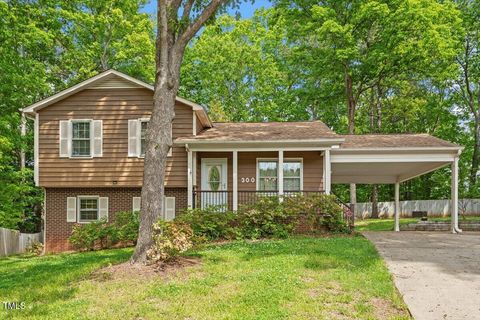 300 Wakewood Court Raleigh NC 27615