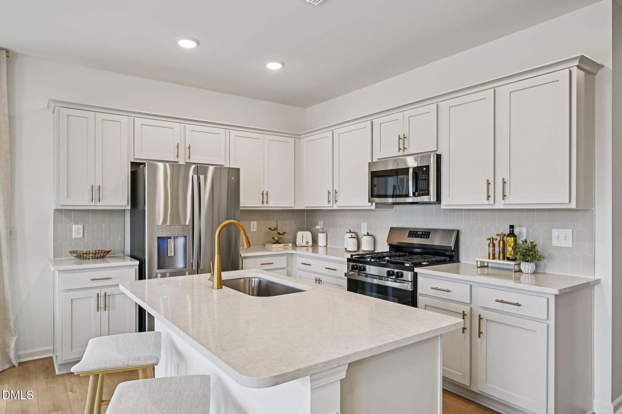 608 Rosy Court 330