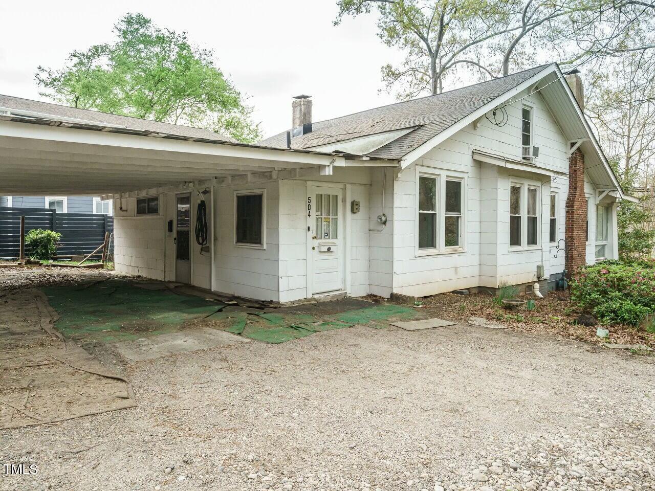 504 Washington Street