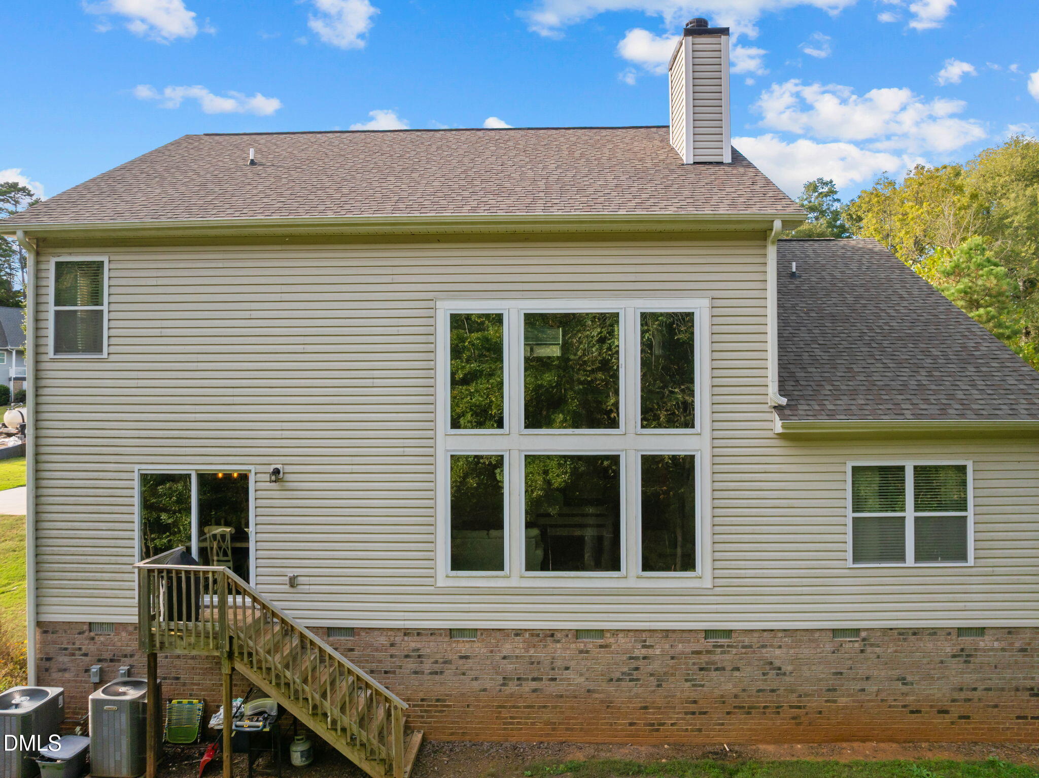 1237 Gemstone Court