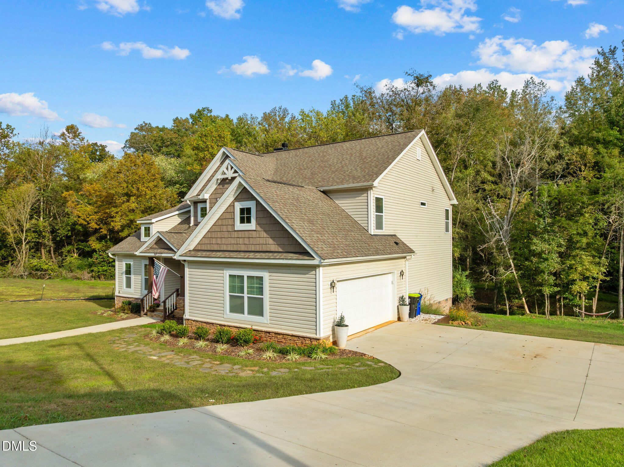 1237 Gemstone Court