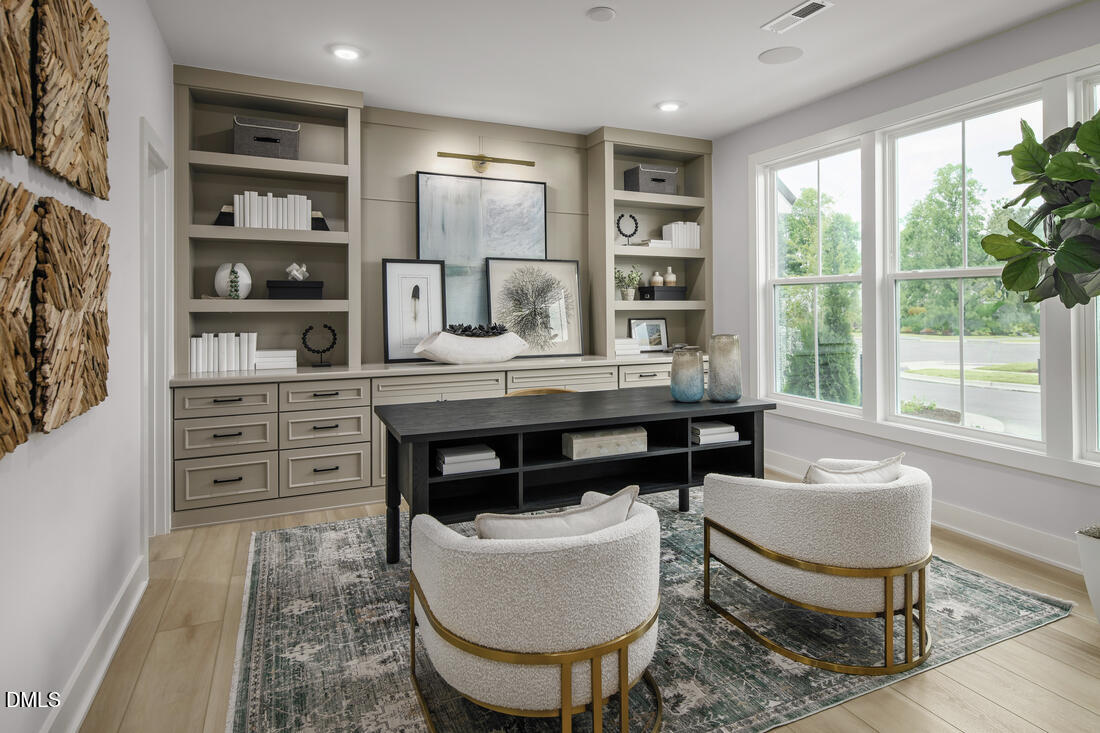 915 Parkfront Drive 229