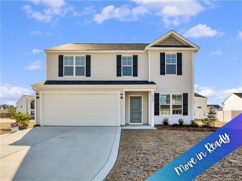 2209 Roadster Pony Lane Hope Mills NC 28348