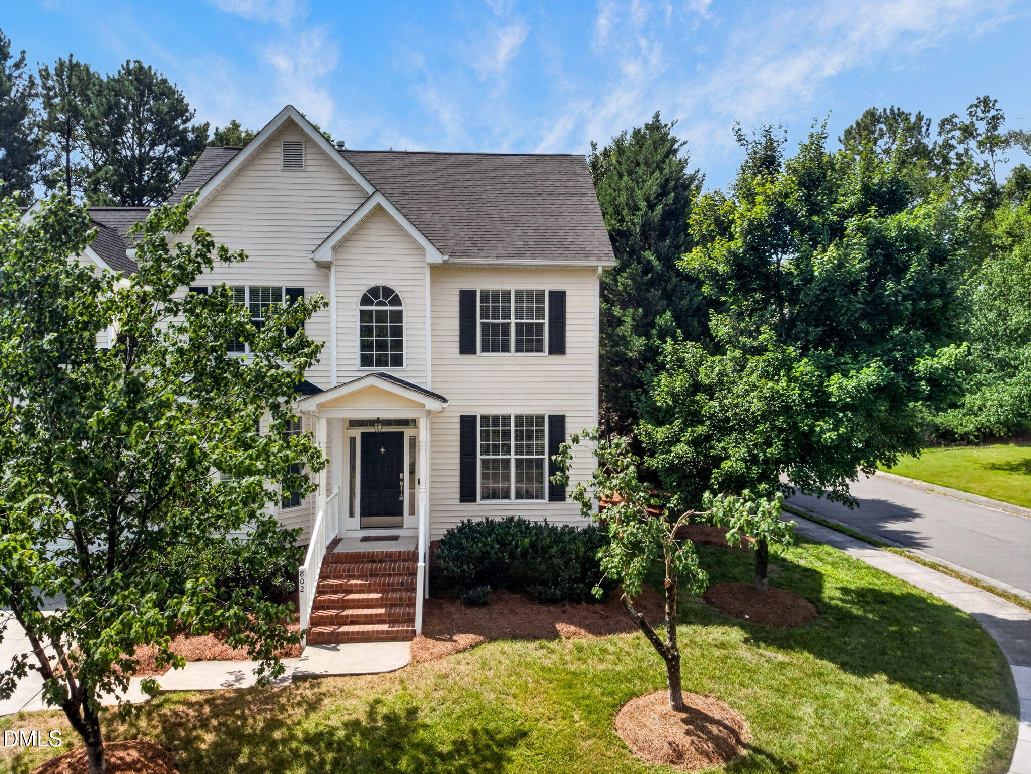 802 Fanning Way