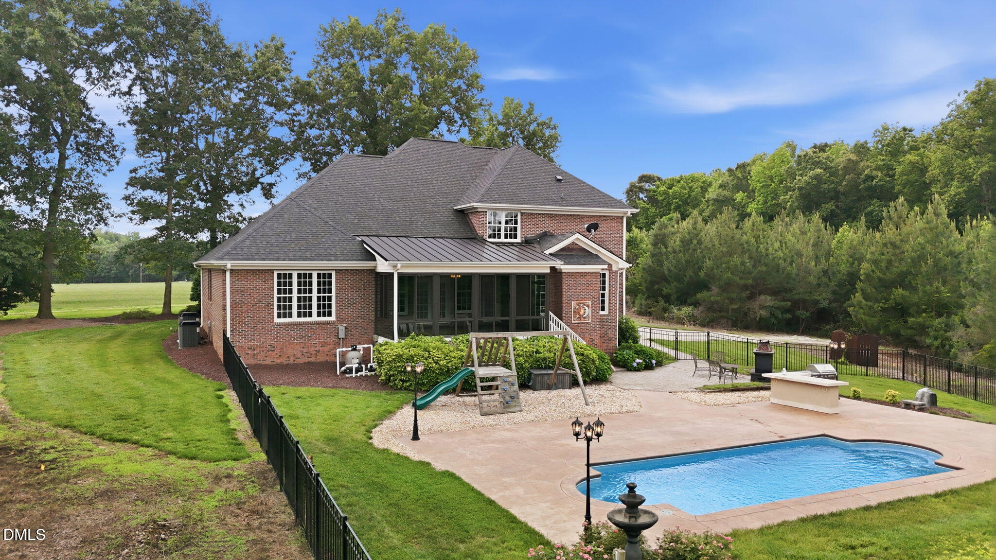 1257 Pine Ridge Road