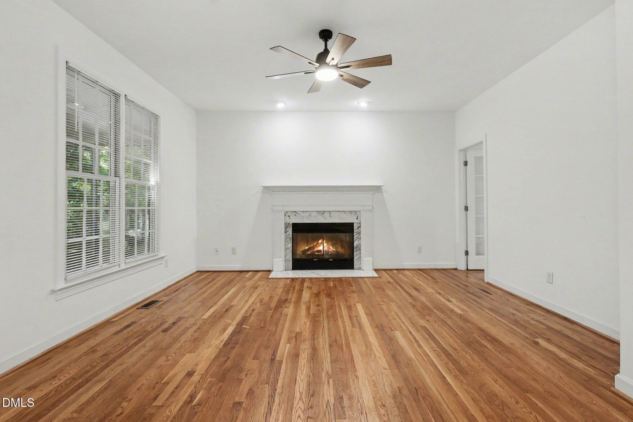 104 N Crabtree Knoll