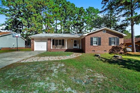 2122 Lakeridge Drive Fayetteville NC 28304