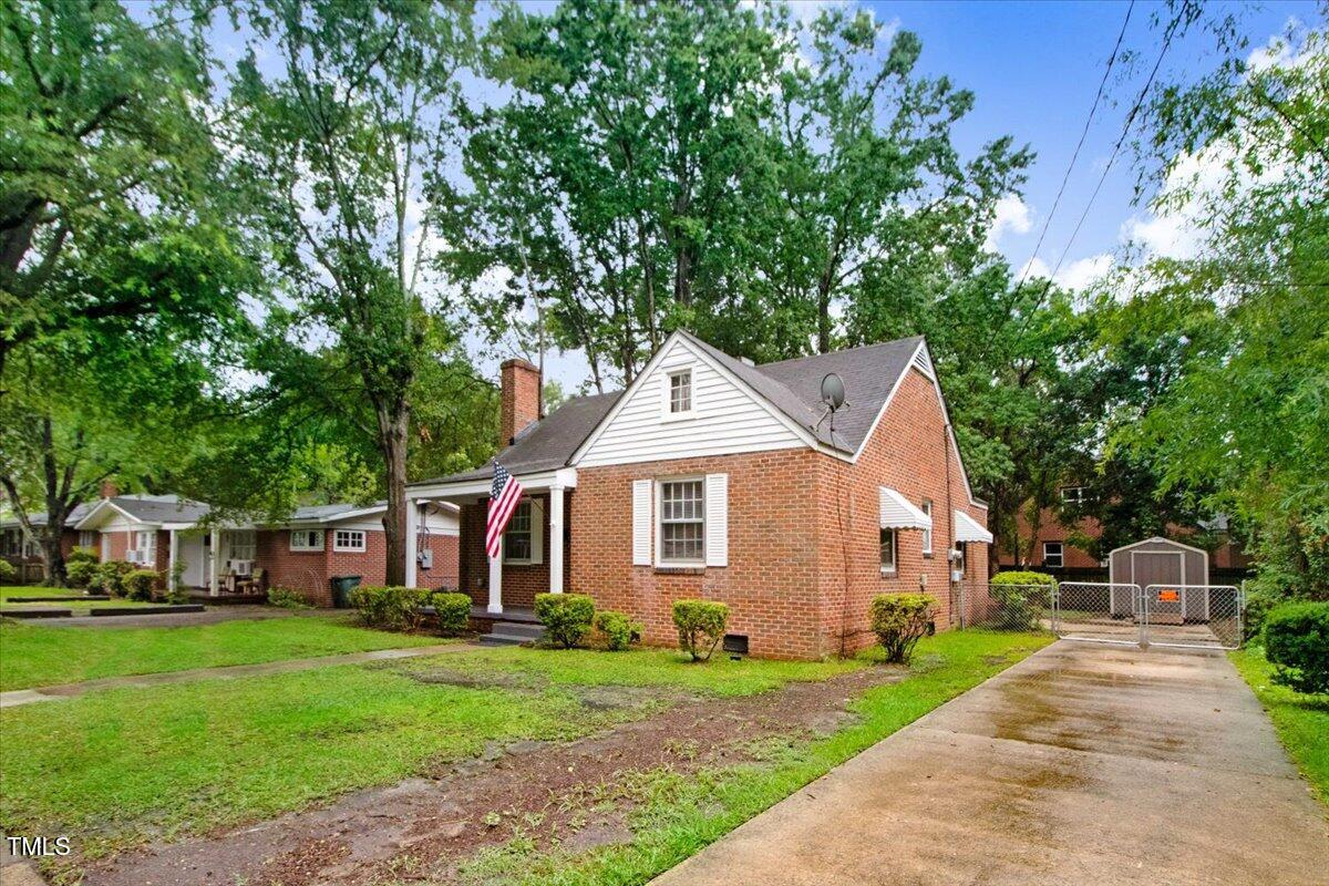 908 E Walnut Street