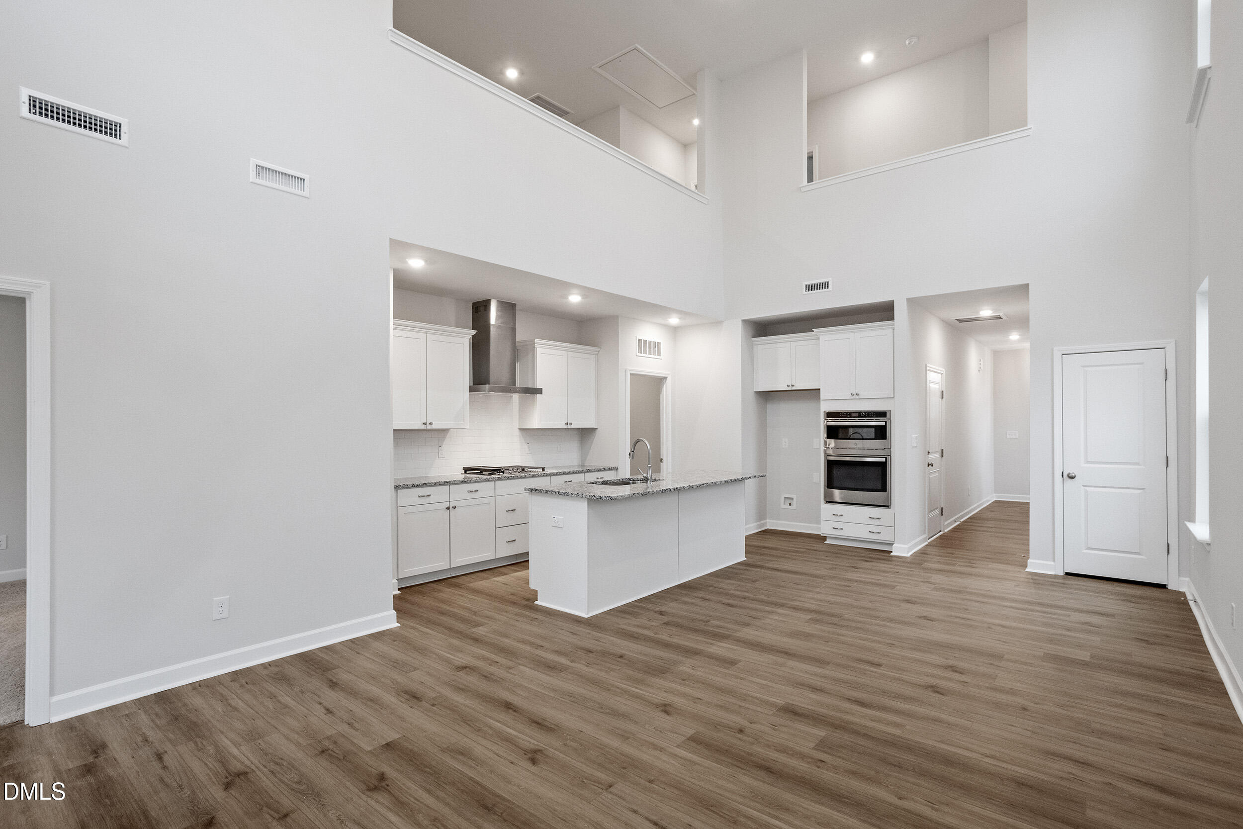 1201 Bell Heather Road 16