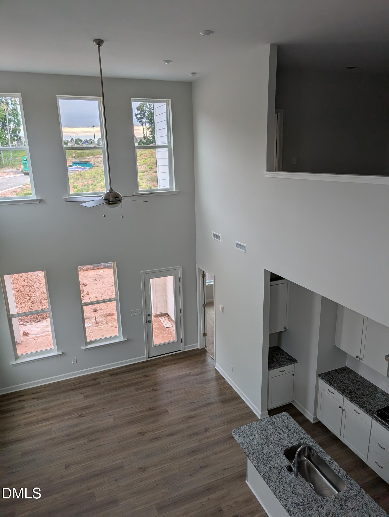 1201 Bell Heather Road 16