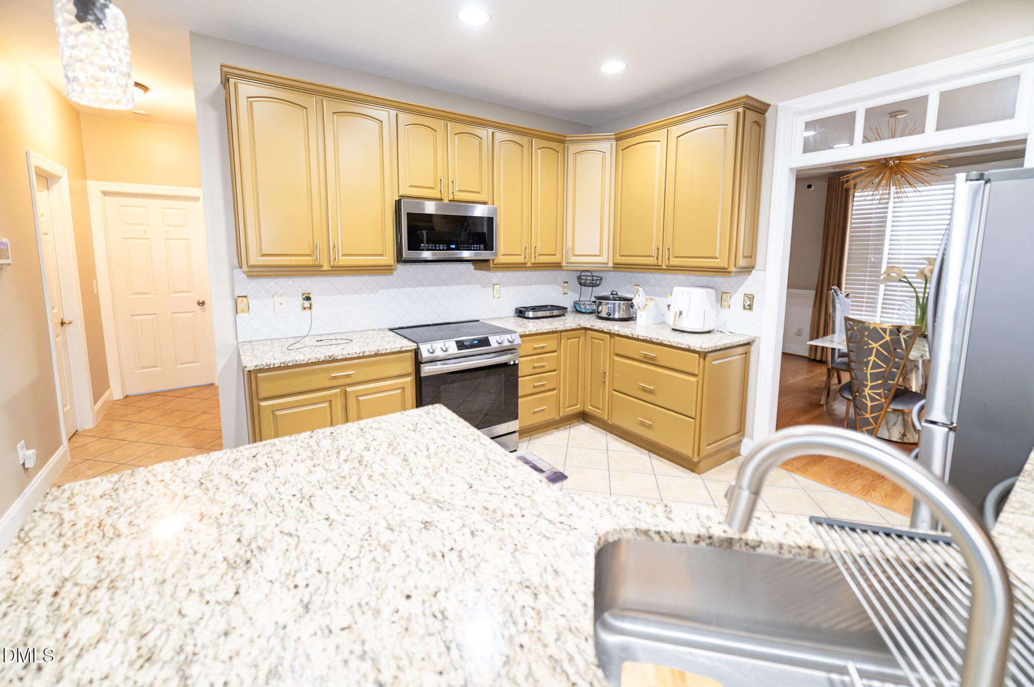 5716 Farragon Hill Lane