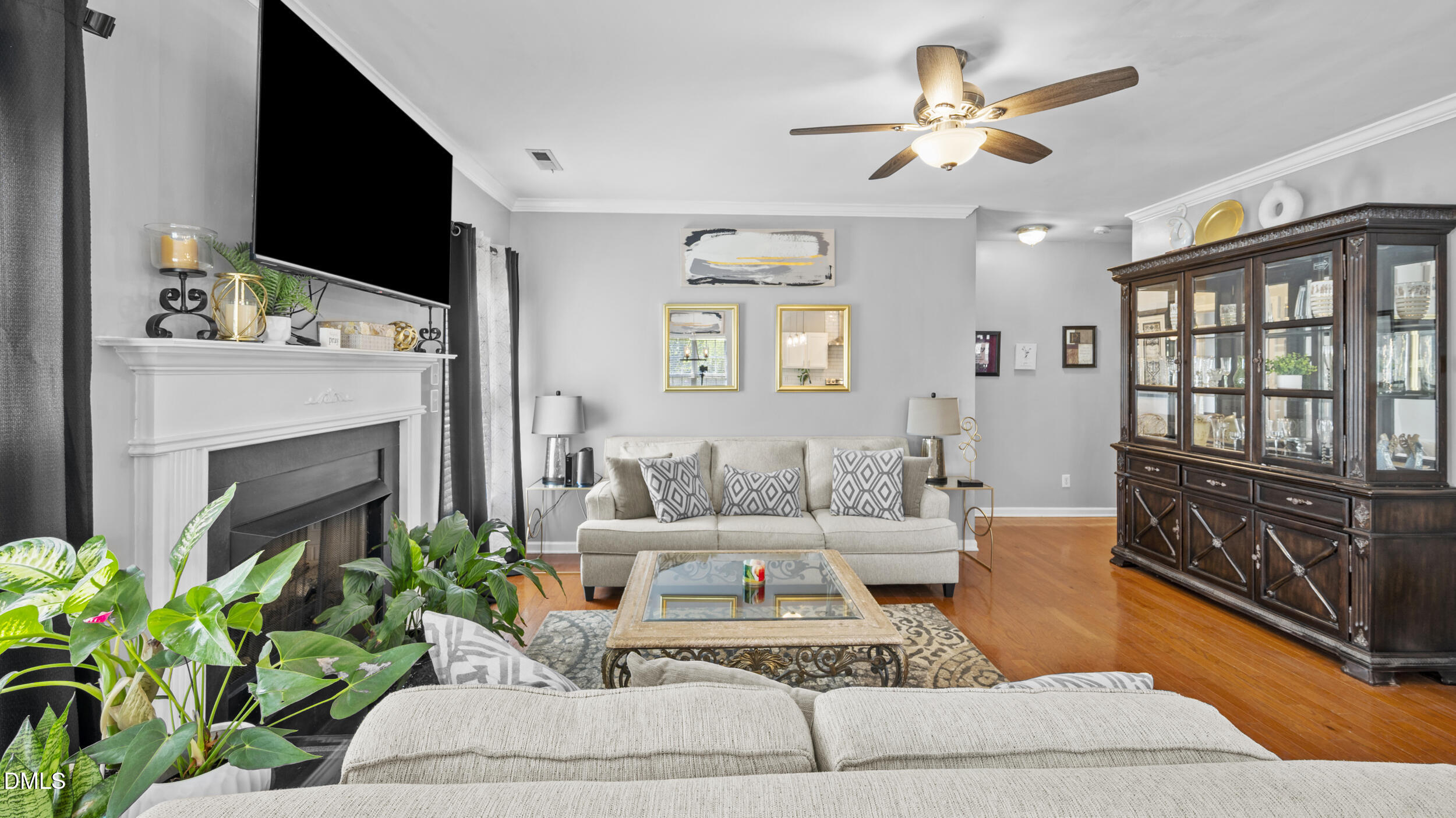 904 Edgewater Road