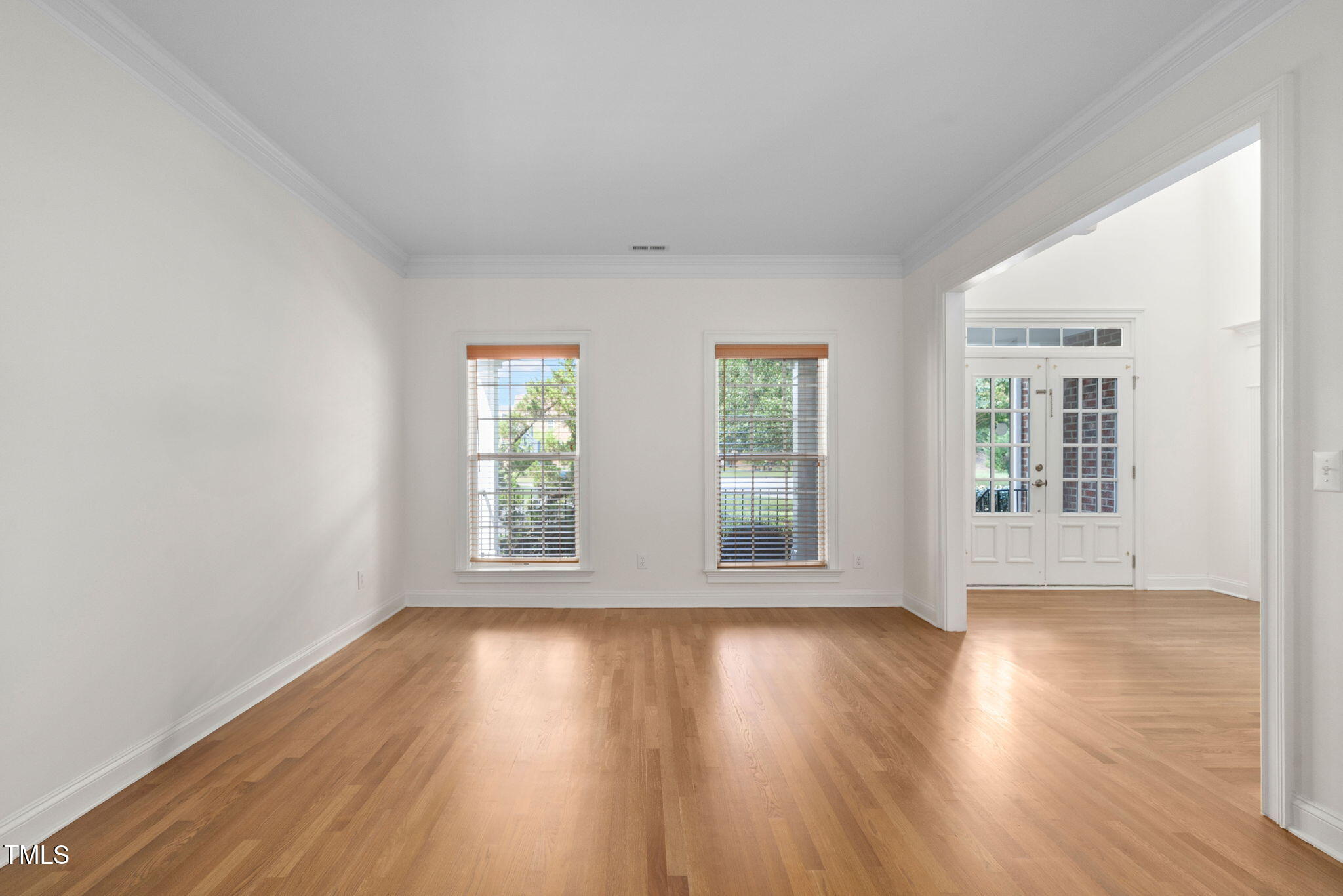 108 Lawnwood Court