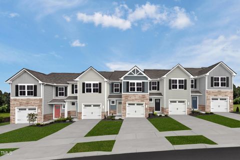 Townhouse in Sanford NC 139 Elyse Overlook Loop.jpg