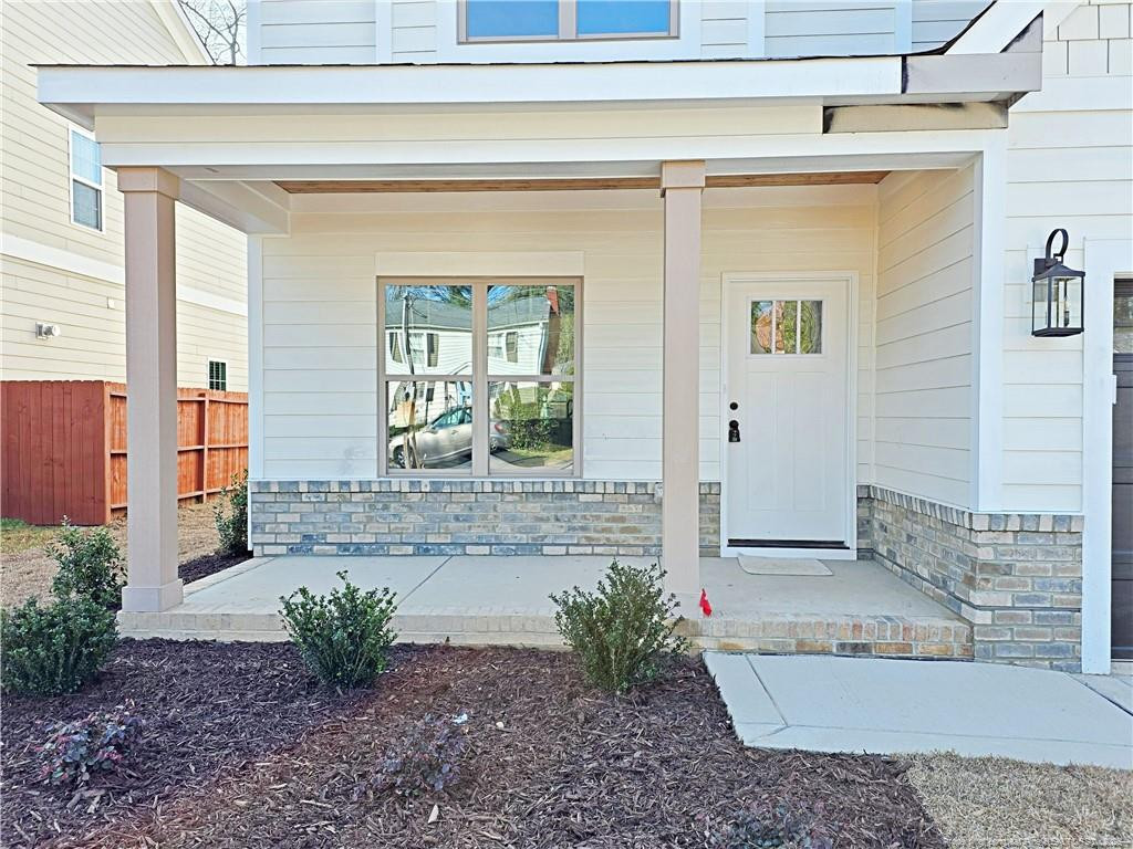 118 Ellington Street