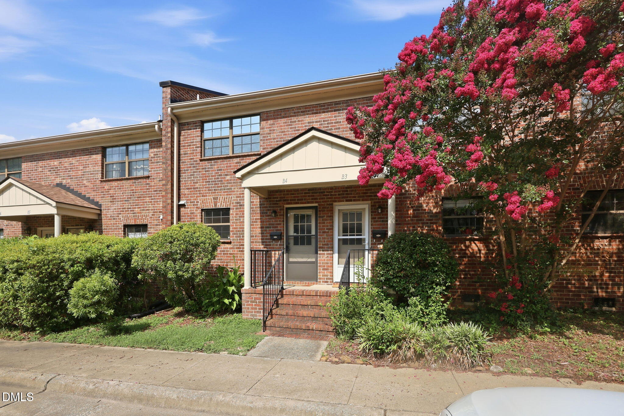 105 Fidelity Street B4