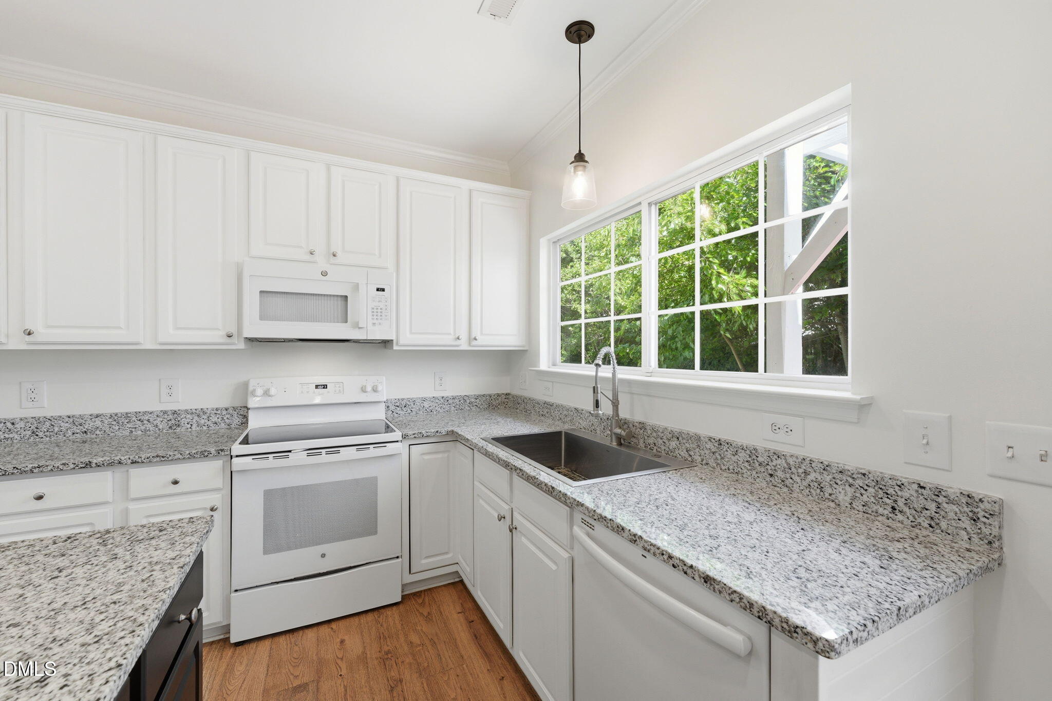1120 Briarwood Drive