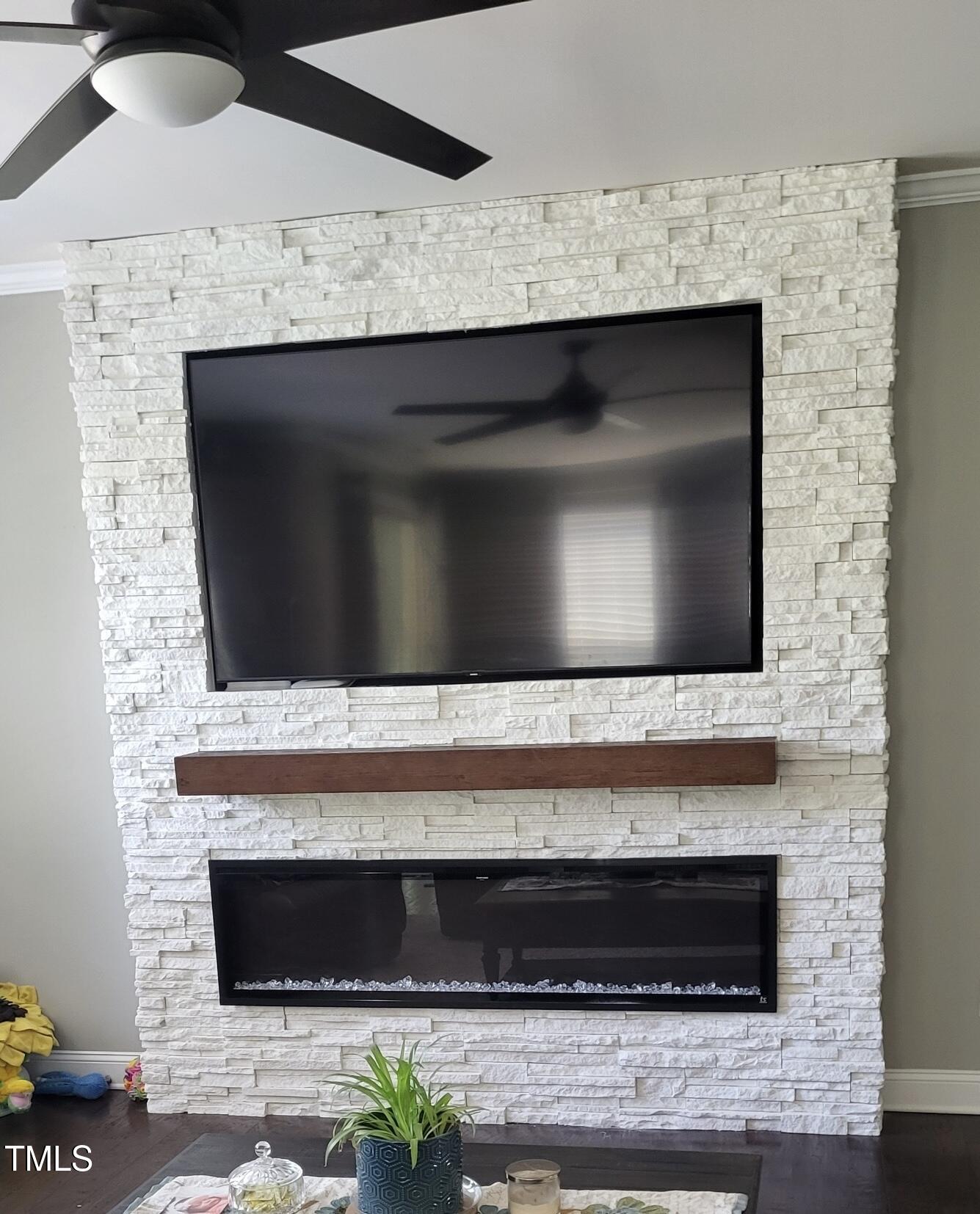 302 Kinney Glenn Court