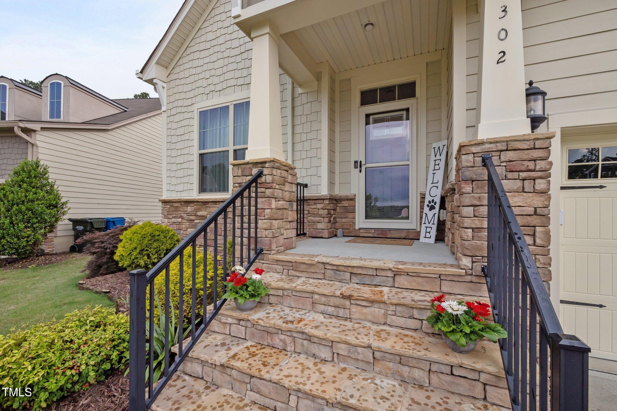 302 Kinney Glenn Court