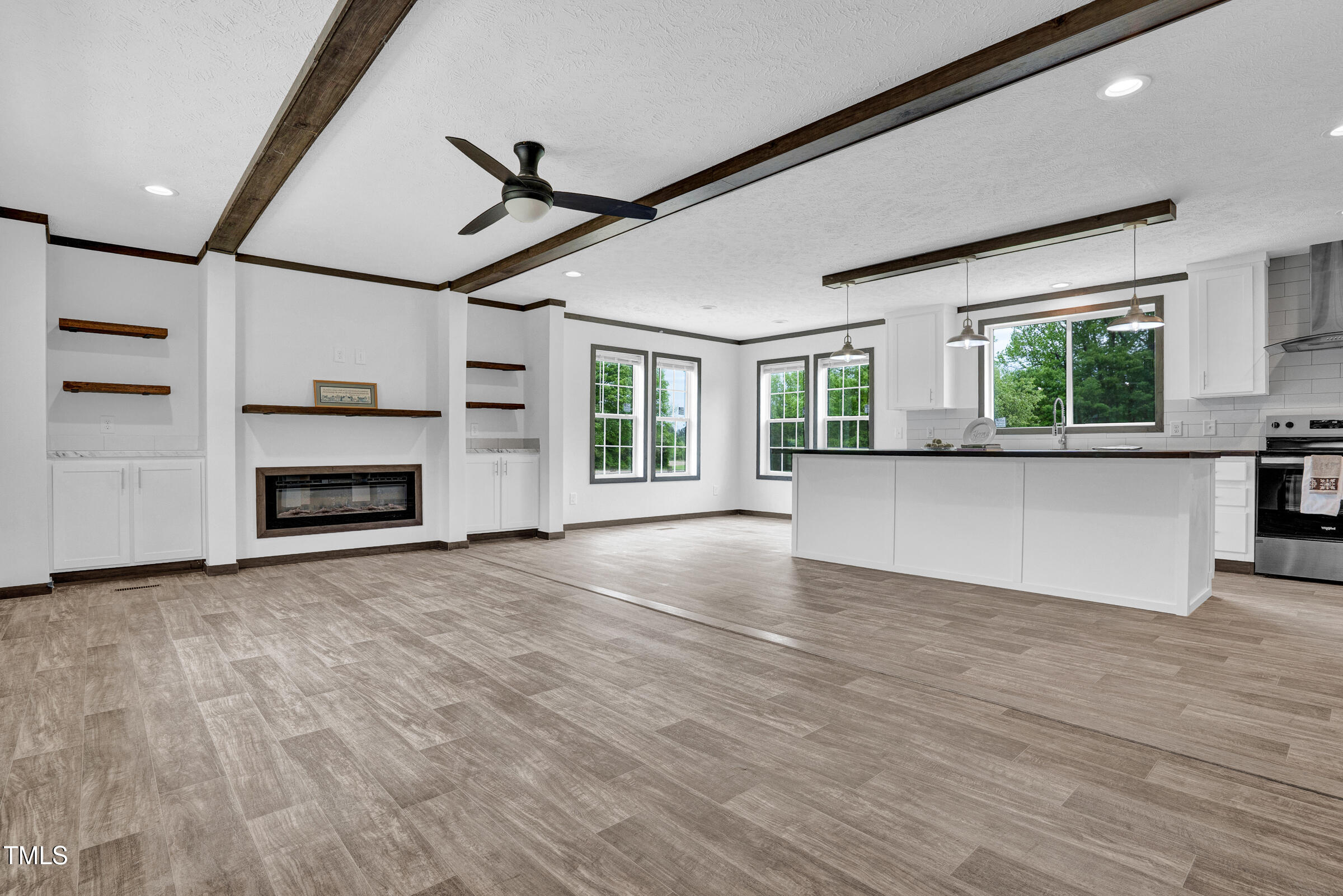 66 Privette Way