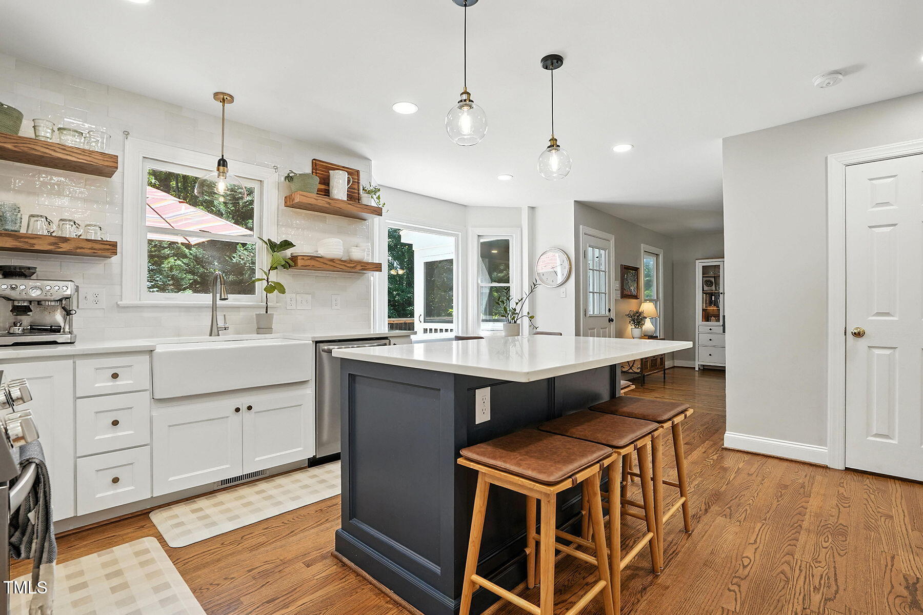633 St. Vincent Drive