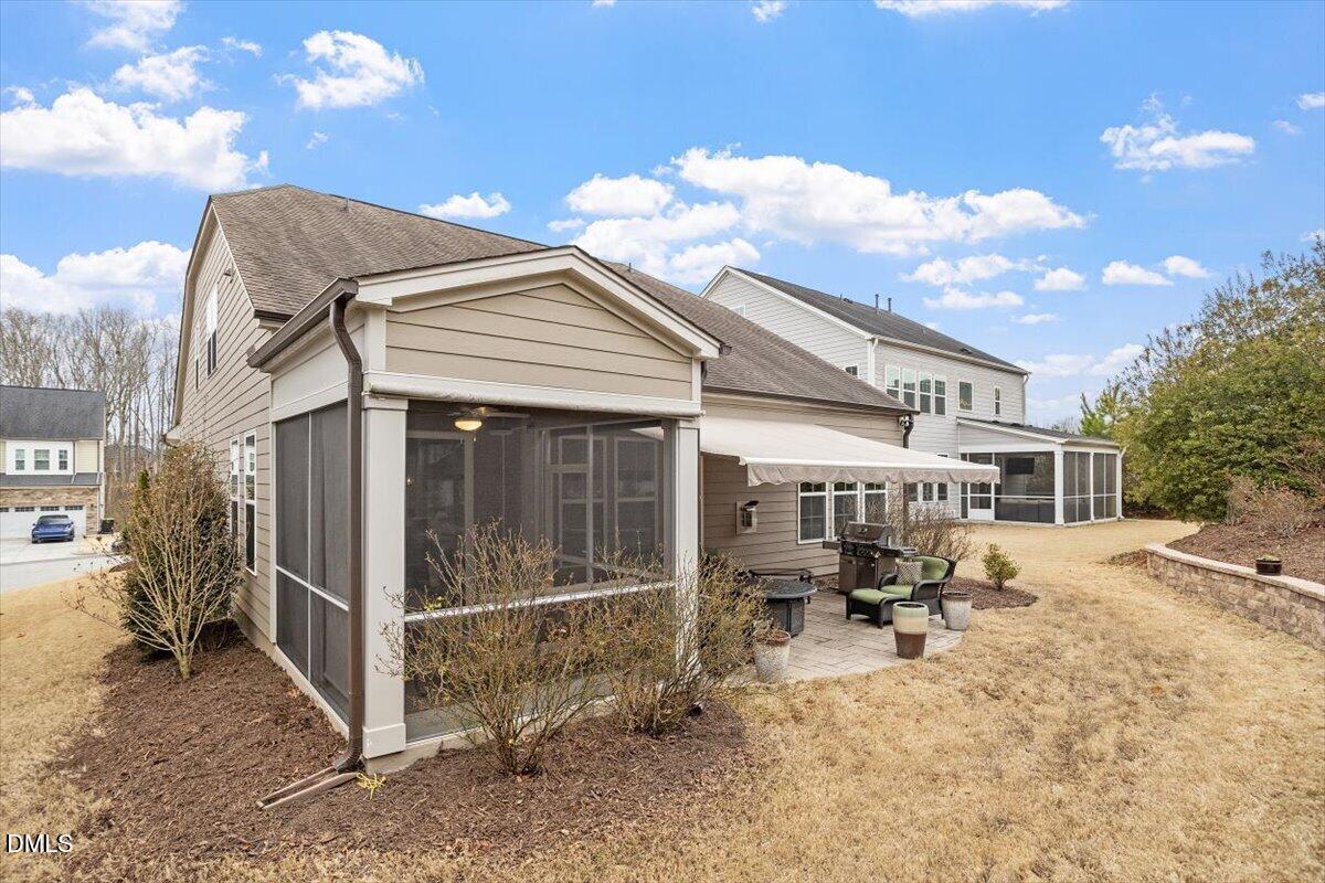 1876 Woodall Crest Drive