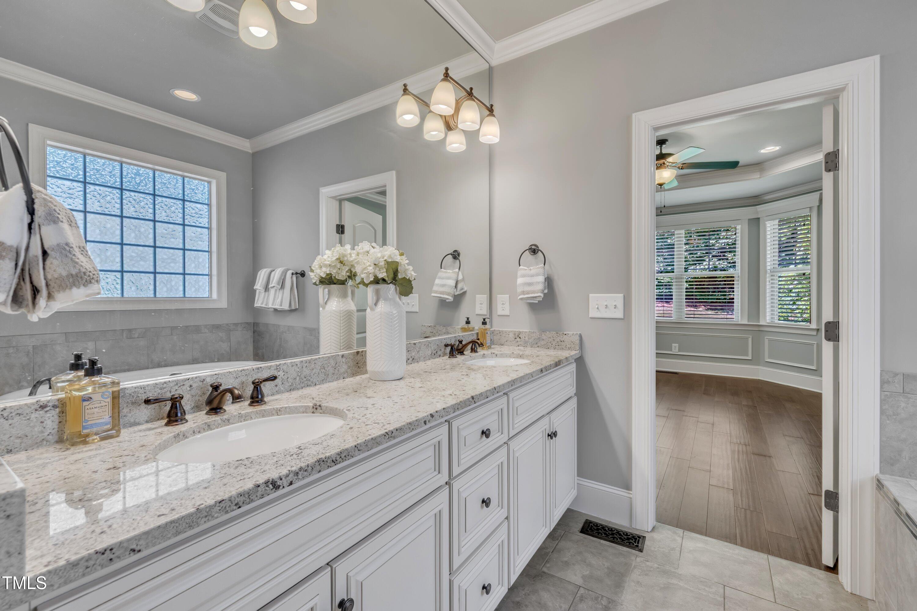 Rolesville, North Carolina 27571, United States, 4 Bedrooms Bedrooms, ,4 BathroomsBathrooms,Residential,Pending,135729