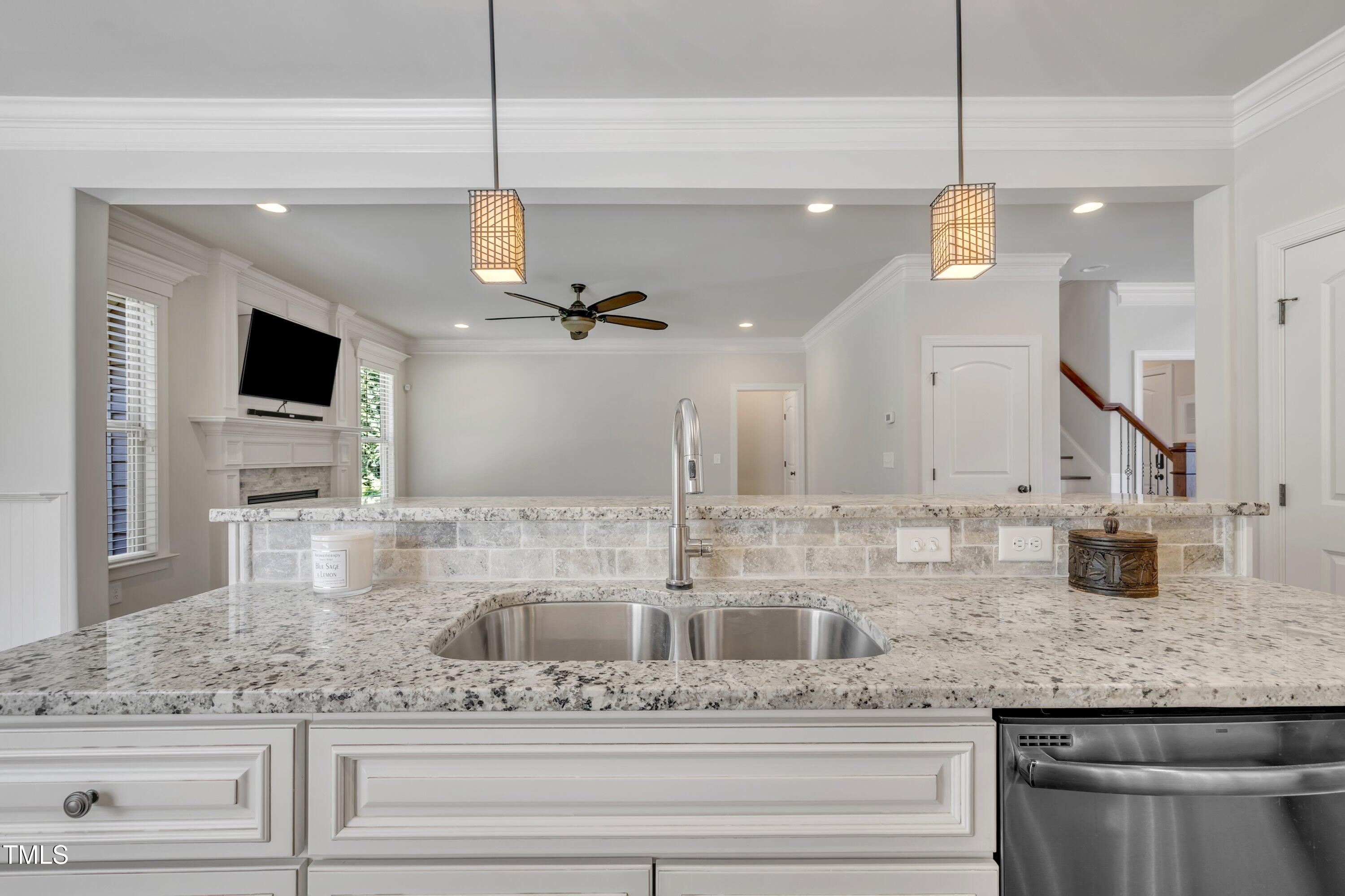 Rolesville, North Carolina 27571, United States, 4 Bedrooms Bedrooms, ,4 BathroomsBathrooms,Residential,Pending,135729