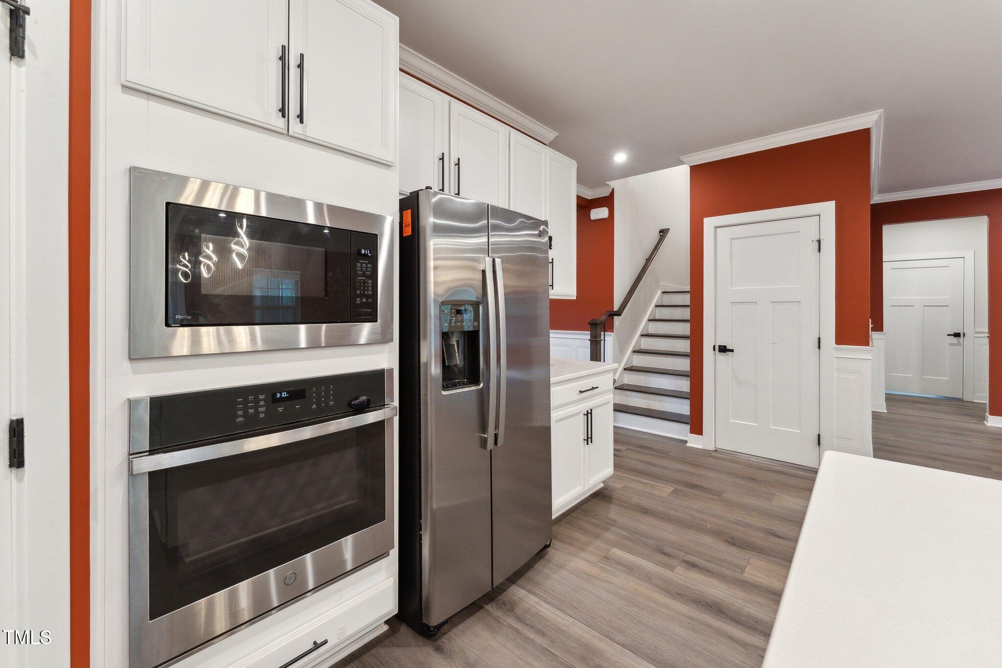 1216 Edgemoore Trail