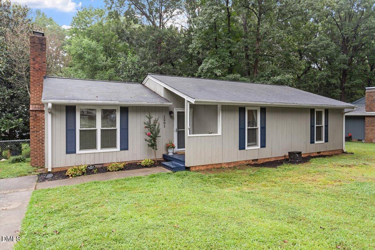 1201 Gatehouse Drive