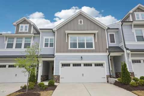 MLS: 10088057